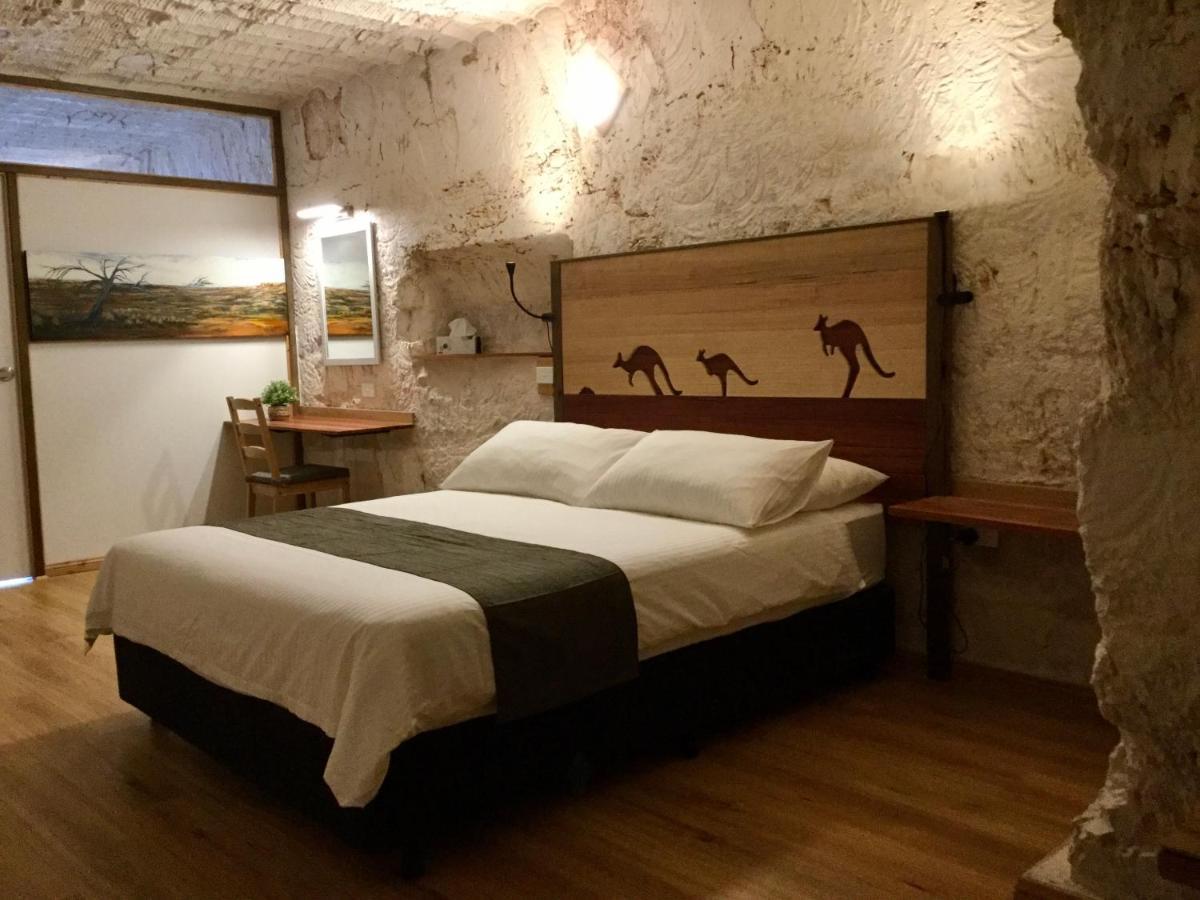 Dug Out B&B Coober Pedy Zewnętrze zdjęcie