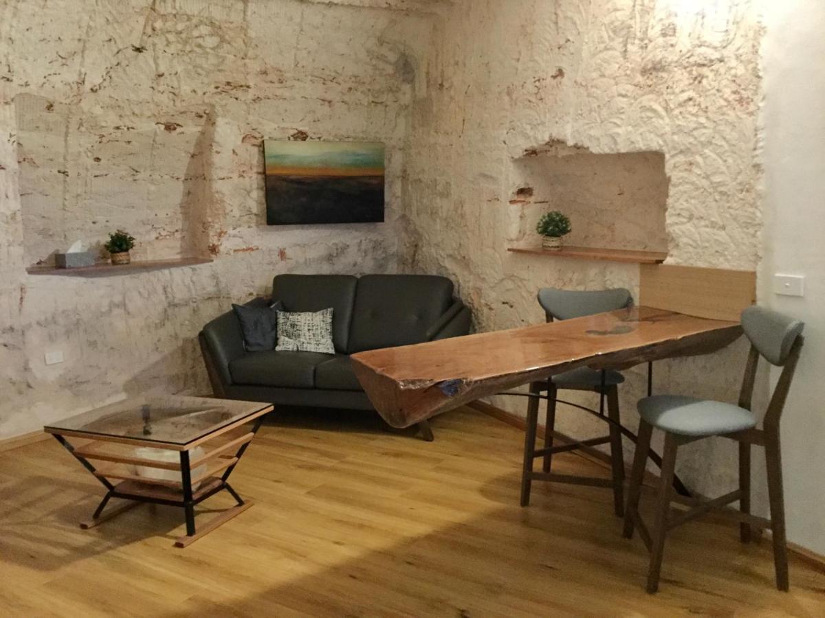 Dug Out B&B Coober Pedy Zewnętrze zdjęcie