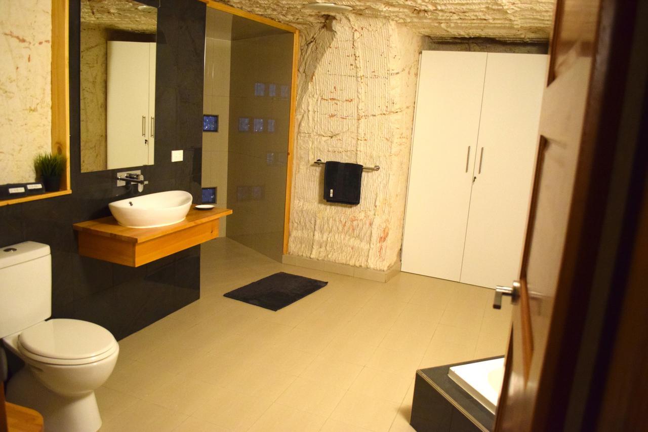 Dug Out B&B Coober Pedy Zewnętrze zdjęcie