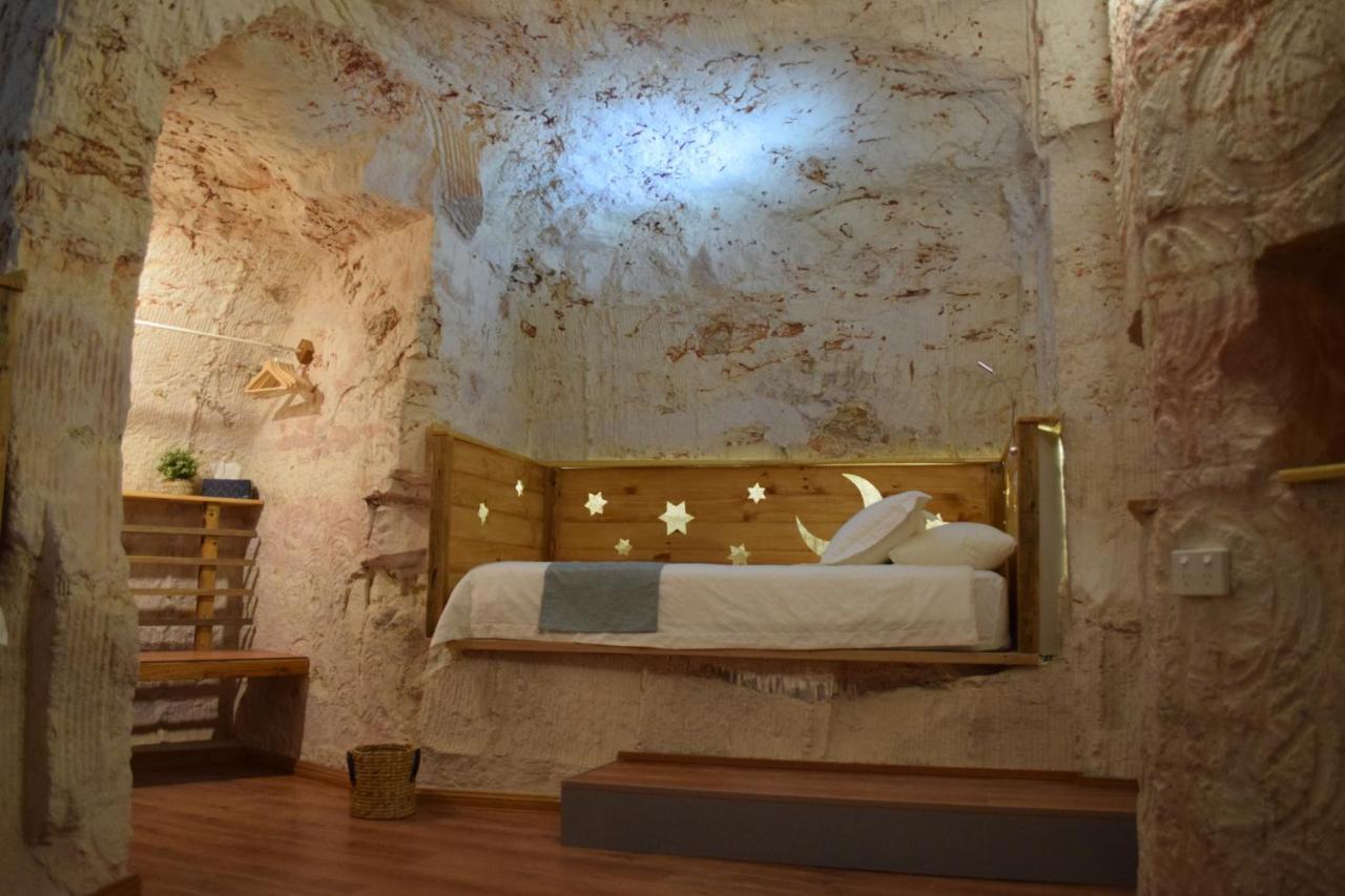 Dug Out B&B Coober Pedy Zewnętrze zdjęcie