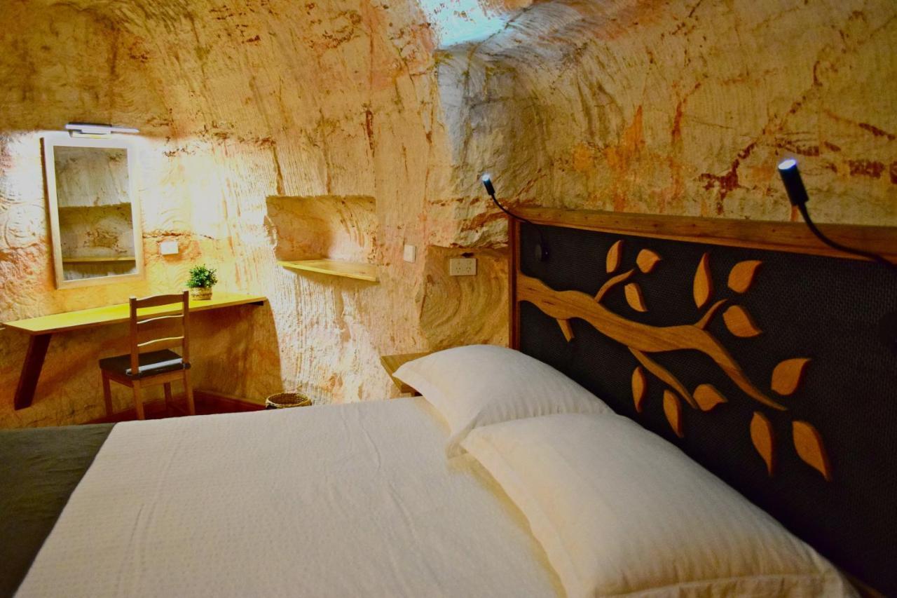 Dug Out B&B Coober Pedy Zewnętrze zdjęcie